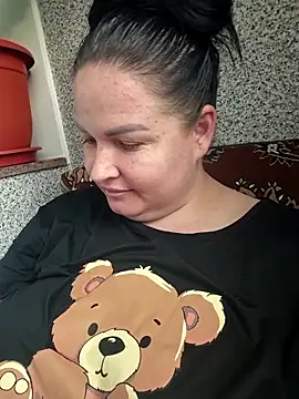 GeorgiaLerox online show from April 22, 3:35 pm
