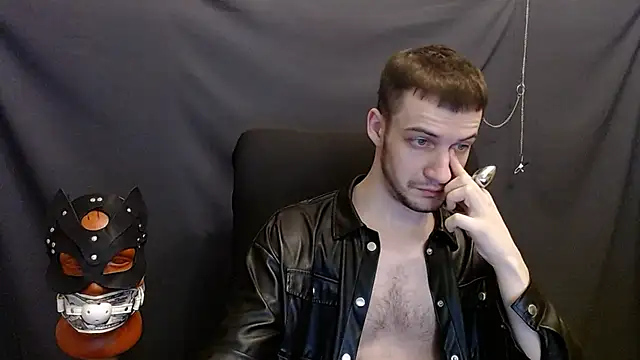  Damien thorn  online show from January 13, 2:39 am