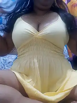 chubby wife online show from January 9, 7:40 pm