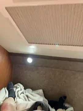 prekumstud online show from March 1, 9:18 am