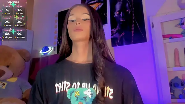 Snapshot of alexia_corleoni chatting on November 21, 12:21 am alexia corleoni online show from November 21, 12:21 am