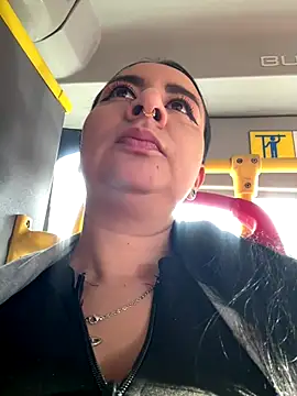 Abril Luv online show from December 19, 12:23 pm