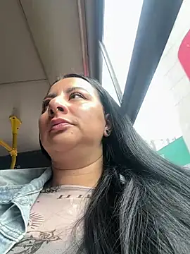 Abril Luv online show from July 14, 12:22 pm