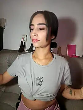 Snapshot of _nathaly_sweet chatting on December 14, 1:44 am nathaly sweet online show from December 14, 1:44 am