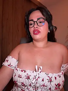 andra rose online show from June 12, 11:14 pm