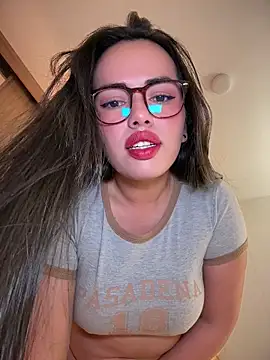 andra rose online show from July 30, 11:15 pm