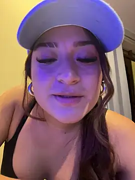 LuceroRm online show from June 25, 3:50 am