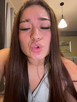 LuceroRm online show from July 3, 3:57 am