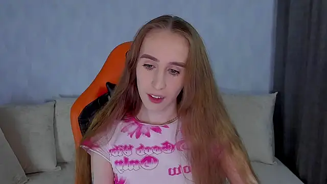 Snapshot of _mira_cle_ chatting on November 3, 11:37 pm  mira cle  online show from November 3, 11:37 pm