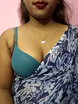 Snapshot of ANGE-MOU chatting on February 23, 7:28 pm ANGE-MOU online show from February 23, 7:28 pm