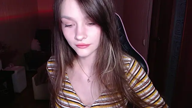 jeann elsaa online show from March 31, 11:05 pm