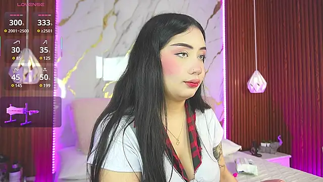 Snapshot of haylie_ chatting on March 19, 3:52 am haylie online show from March 19, 3:52 am