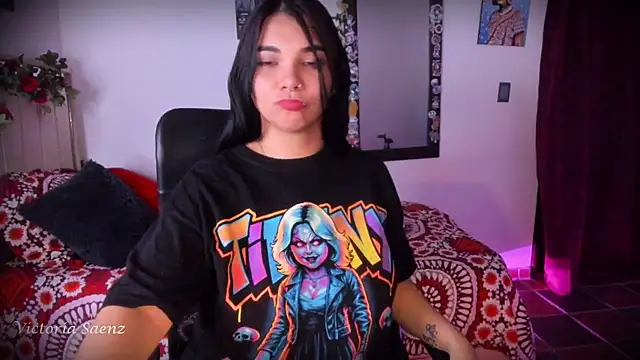 victoriaasaenz  online show from May 30, 12:19 am