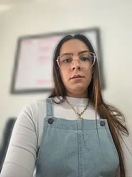Snapshot of Bianca____ chatting on June 14, 8:00 pm Bianca online show from June 14, 8:00 pm