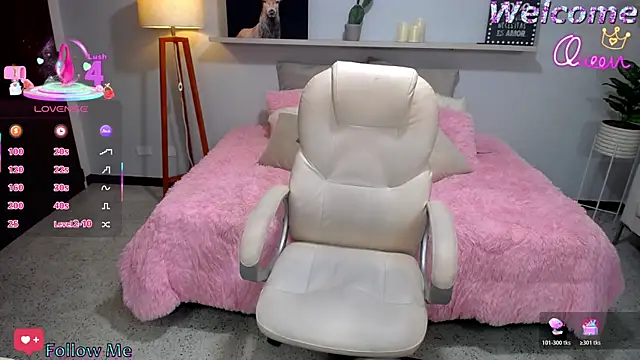Snapshot of Bianca____ chatting on July 14, 12:02 am Bianca online show from July 14, 12:02 am