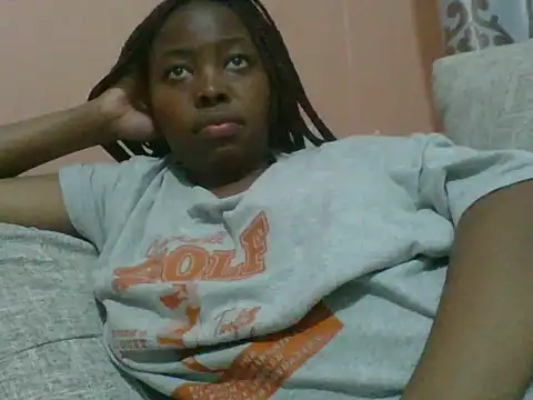 Neith online show from October 19, 7:47 pm