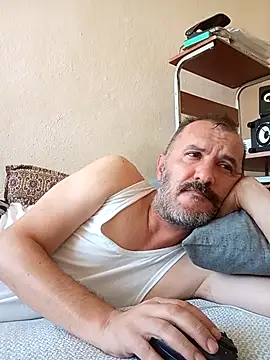 Snapshot of bestofyalcinturkey chatting on November 14, 9:41 am bestofyalcinturkey online show from November 14, 9:41 am