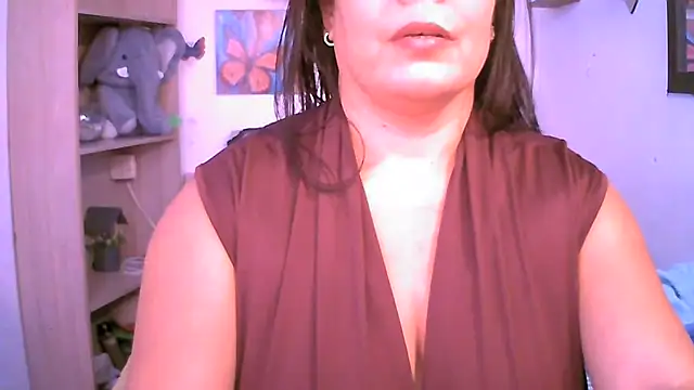 ChiaraFioree online show from April 29, 8:04 pm