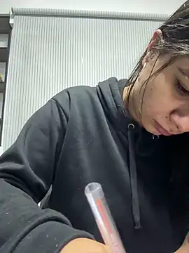 ZiaCalifa online show from December 14, 11:15 am