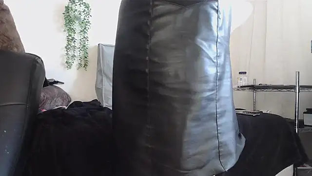 VANESSADDD online show from March 12, 6:55 pm