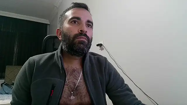 Snapshot of tgltplsr chatting on December 7, 12:52 am tgltplsr online show from December 7, 12:52 am