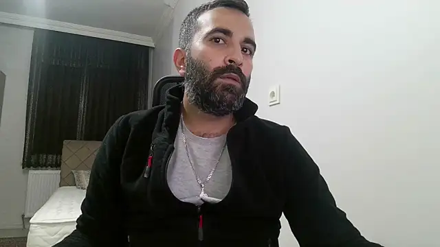 Snapshot of tgltplsr chatting on December 9, 9:26 pm tgltplsr online show from December 9, 9:26 pm