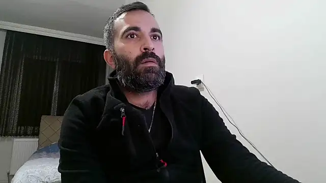 Snapshot of tgltplsr chatting on December 14, 9:35 pm tgltplsr online show from December 14, 9:35 pm