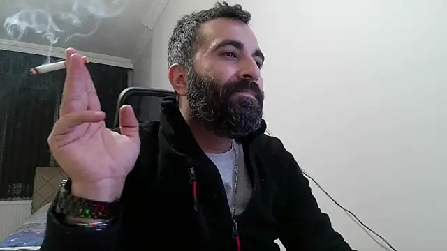 Snapshot of tgltplsr chatting on December 21, 2:19 am tgltplsr online show from December 21, 2:19 am