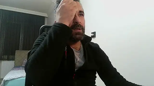 Snapshot of tgltplsr chatting on February 9, 7:30 pm tgltplsr online show from February 9, 7:30 pm