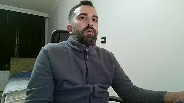 Snapshot of tgltplsr chatting on March 4, 11:22 pm tgltplsr online show from March 4, 11:22 pm