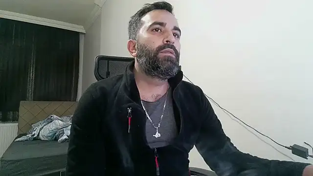 Snapshot of tgltplsr chatting on March 19, 1:21 am tgltplsr online show from March 19, 1:21 am