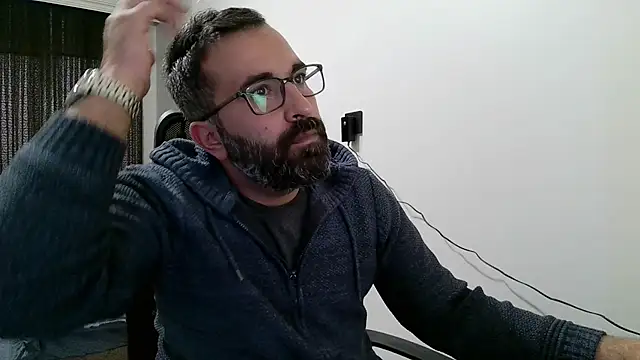 Snapshot of tgltplsr chatting on November 29, 4:59 am tgltplsr online show from November 29, 4:59 am