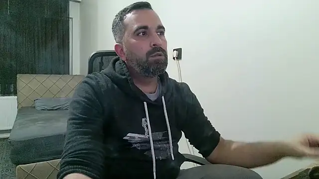 tgltplsr online show from February 26, 11:04 pm