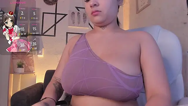 LunaBaker-1 online show from January 11, 8:43 pm