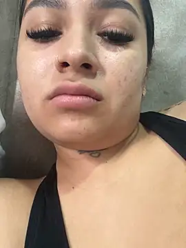 LunaBaker-1 online show from November 14, 6:17 pm