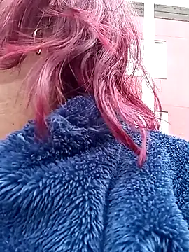 Snapshot of KaiicyQuuen chatting on February 13, 5:01 pm KaiicyQuuen online show from February 13, 5:01 pm