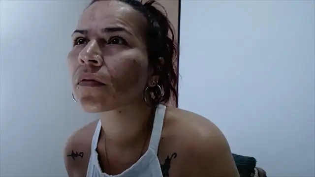 Snapshot of KaiicyQuuen chatting on March 12, 11:42 am KaiicyQuuen online show from March 12, 11:42 am