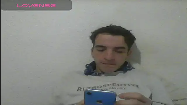 Snapshot of Tombgy07 chatting on March 17, 8:30 pm Tombgy07 online show from March 17, 8:30 pm