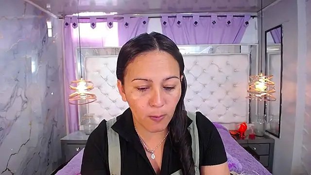 Georgina-Musk online show from October 16, 7:48 pm