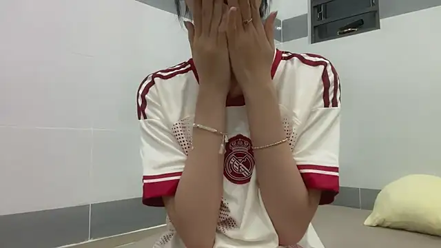 Your-Sunshine online show from February 19, 5:16 pm