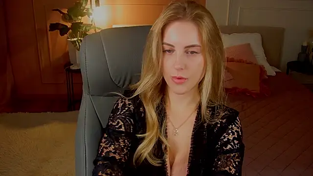 anita blairr online show from October 9, 12:52 am