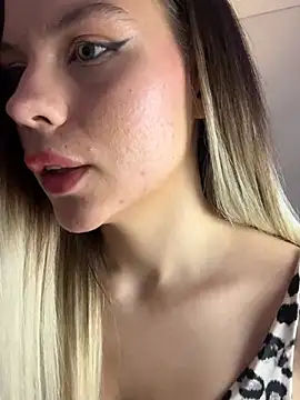 KittyKatyDream online show from March 13, 1:29 pm