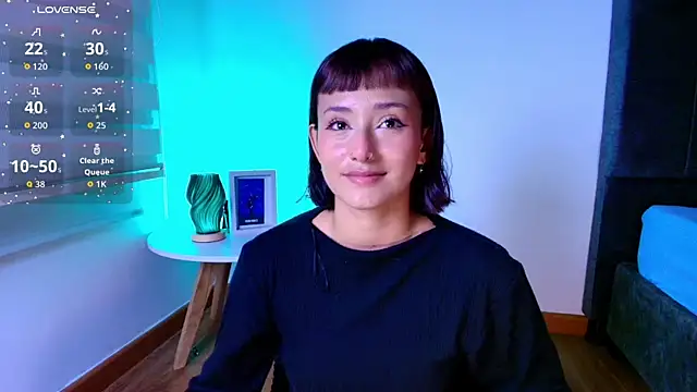 tati cardenas online show from July 5, 5:03 am