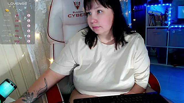 RaideneiX online show from November 17, 2:17 am