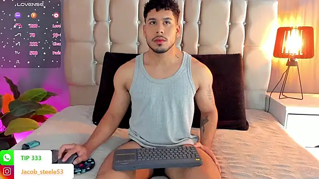 Snapshot of Jacob_Steele53 chatting on November 18, 9:19 pm Jacob Steele53 online show from November 18, 9:19 pm