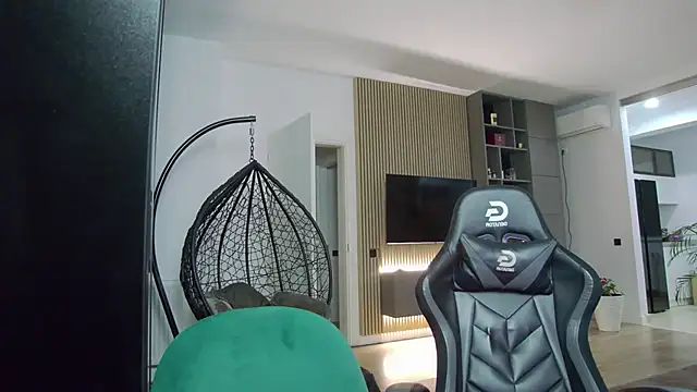 UbbeViking online show from January 8, 11:30 pm