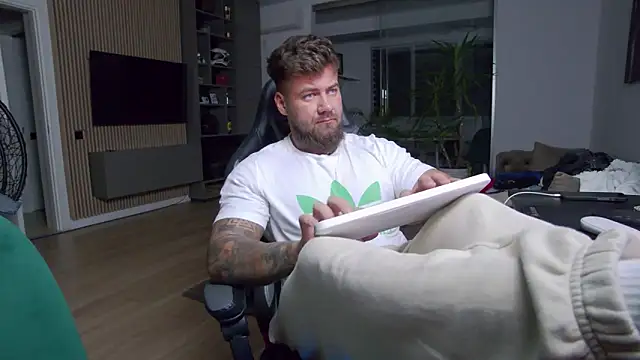 UbbeViking online show from February 3, 6:39 pm