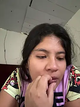 Snapshot of moncerrat_luna chatting on July 15, 9:20 pm moncerrat luna online show from July 15, 9:20 pm