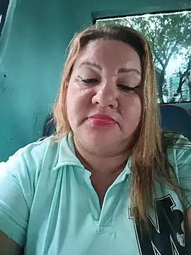 Snapshot of HORNY_MATURE25 chatting on July 1, 6:07 pm HORNY MATURE25 online show from July 1, 6:07 pm