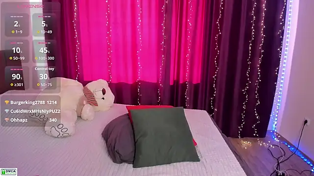 goodnightkitty online show from June 11, 12:32 am